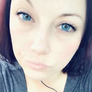 Meet your Posher, Crystalyn